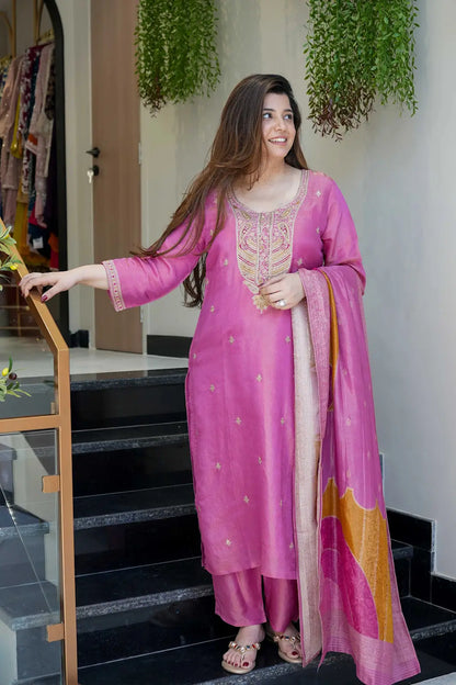 Women's Gorgeous Embroidery Cotton Fabric Stright Kurta Pant with Dupatta Set