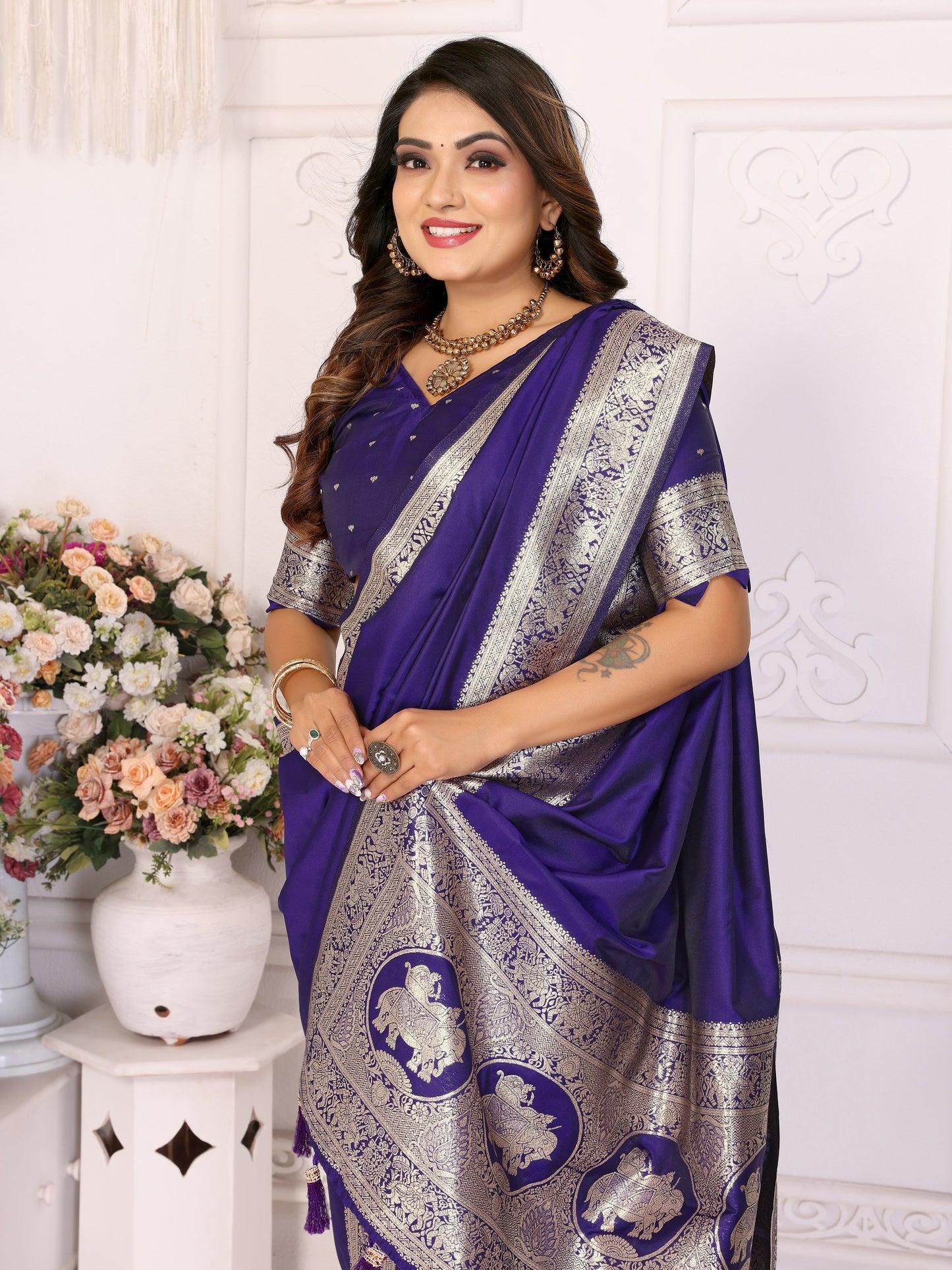 Purple Banarasi Silk With Beautiful Gala Weaving Saree With Blouse