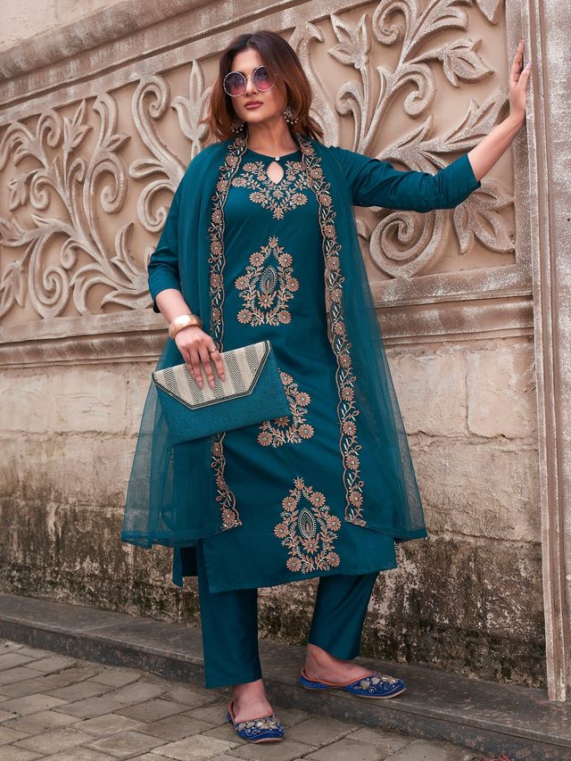 Rama Color Rayon Slub Fabric Beautiful Festive Wear Salwar Kameez