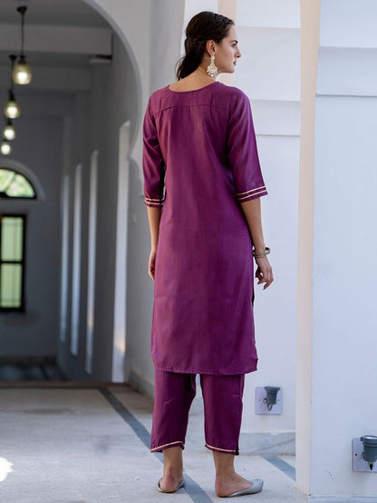 Magenta Color Silk Blended Ethnic Partywear Ceremonial Suit