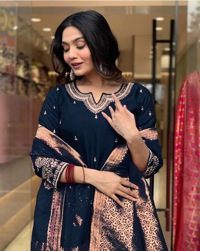 Navy Blue Color Designer Embroidered Ethnic Partywear Suit