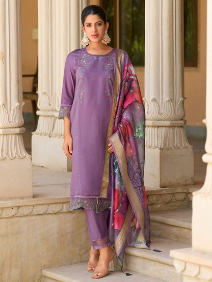 Lavender Color Silk Blend Fabric Designer Embroidery Work Sophisticated Girlie Salwar Kameez