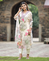 Women's Georgette Fabric Straight Kurta, Pant and Dupatta Set