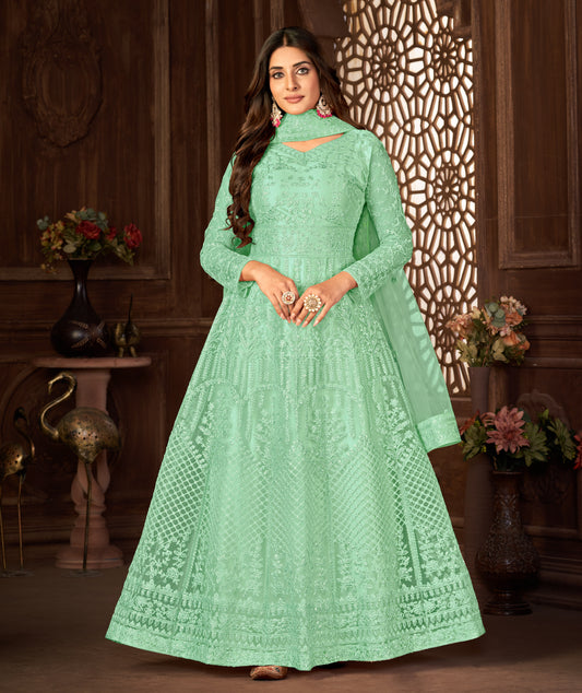 Zehra Classic Traditional Suit