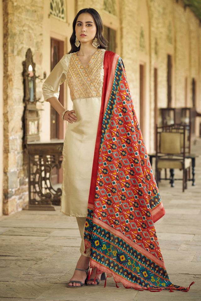 Beige Color Silk Blend Ethnic Fancy Partywear Suit With Classy Looks
