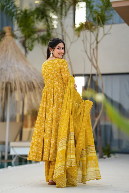 Wedding Collection Anarkali Suit Set