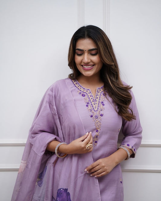 Women's Rayon Slub Fabric Straight Kurta, Pant and Dupatta Set