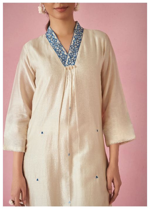 Women's Gorgeous Viscose Rayon Thread Work Straight Kurta with Pant And Dupatta Set