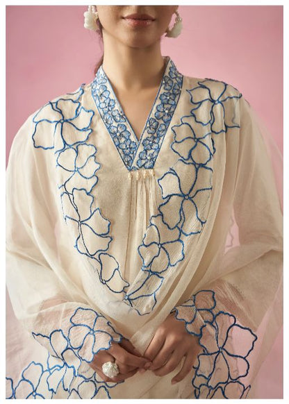 Women's Gorgeous Viscose Rayon Thread Work Straight Kurta with Pant And Dupatta Set