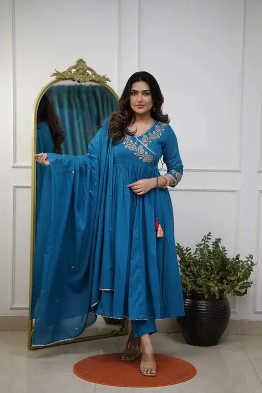 Women's Beautiful Parmpara Fabric Embroidery Work Flared Kurta Pant and Dupatta Set
