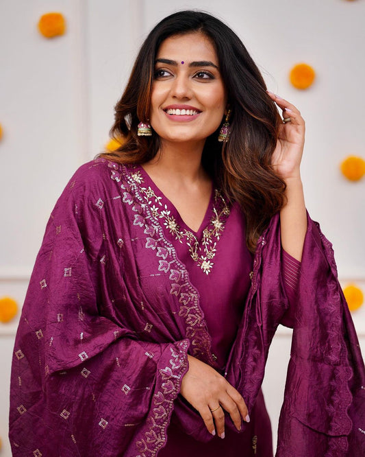 Printed Viscose Fabric Straight Kurta, Pant and Dupatta Set