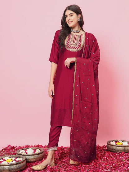 Pink Color Silk Blended Ethnic Partywear Ceremonial Suit