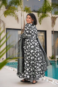 Elegant Anarkali Suit for Women   Party Wear Ethnic Dress