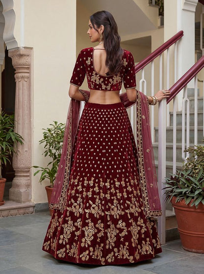 Royal Embroidered Heritage Lehenga