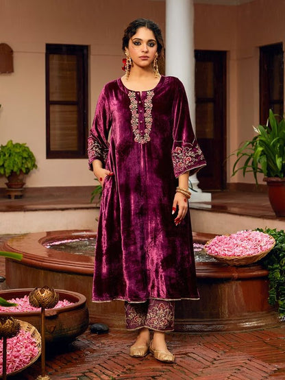 Maroon Color Beautiful Winters Special Velvel Salwar Kameez