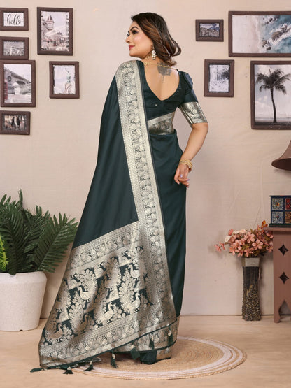 Black Banarasi Silk Saree With Weaving Work