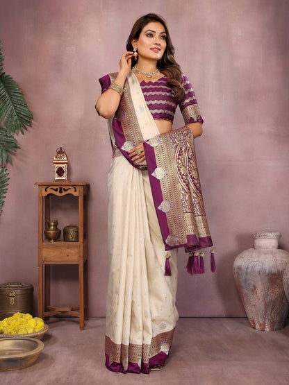 Cream Pure Handloom Kalamkari Silk With Zari Woven Design Saree With Blouse
