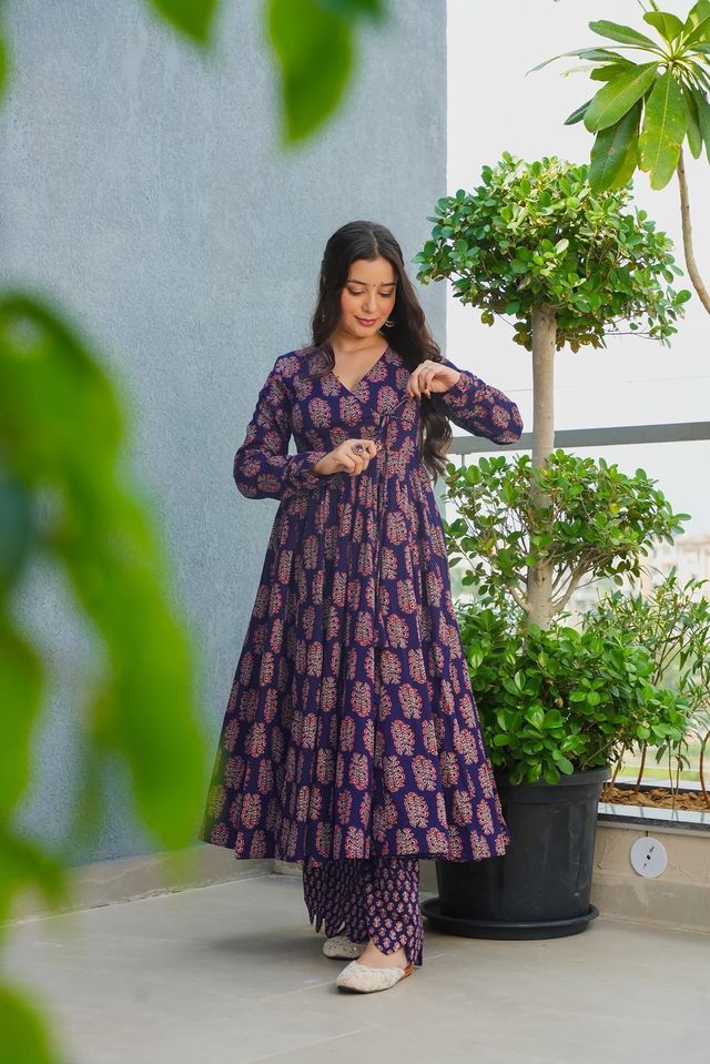 Heavy Work Anarkali Suit   Wedding Special Dress