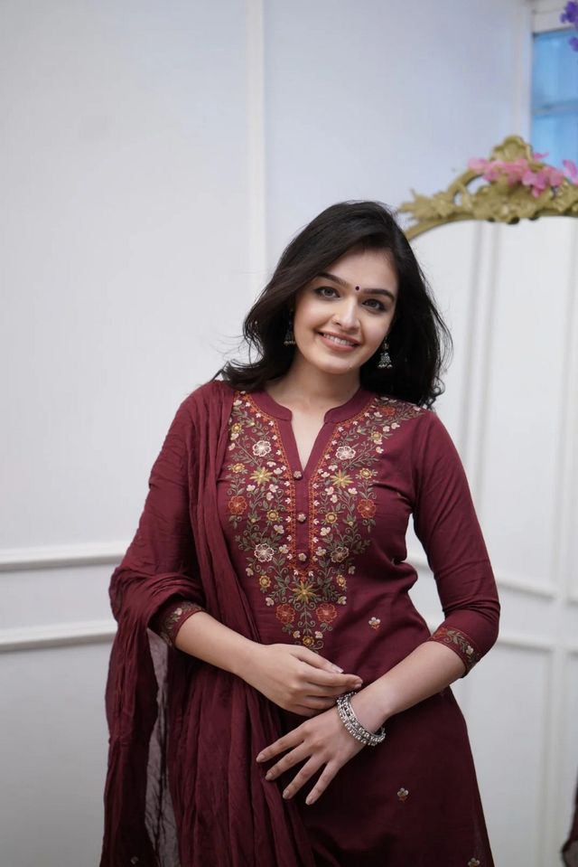Maroon Color Beautiful Partywear Kurta Set With Dupatta For Stylish Looks
