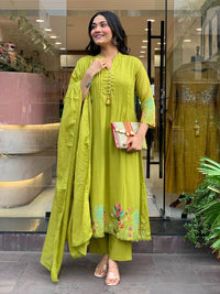 Green Color Chanderi Silk Fabric Ceremonial Readymade Kurta Set with Dupatta