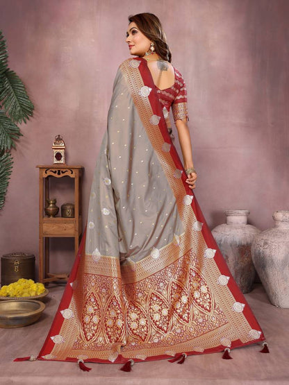 Grey Pure Handloom Kalamkari Silk With Zari Woven Design Saree With Blouse