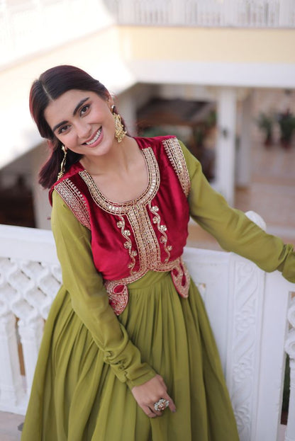 Green Color Mal Chanderi Fabric Readymade Gown With Koti For Ethnic Partywear Looks
