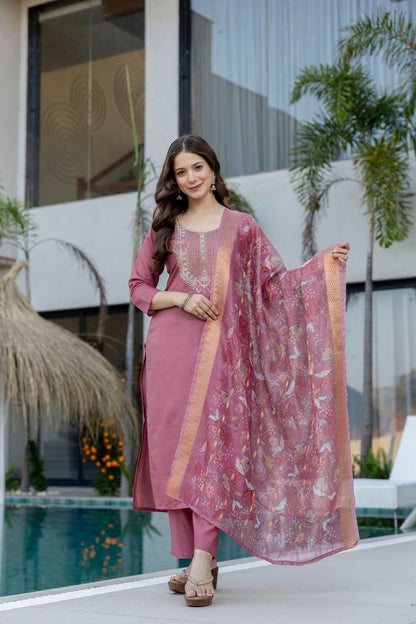 Mouve Chanderi Fabric Beautiful Graceful Ceremonial Kurta Set