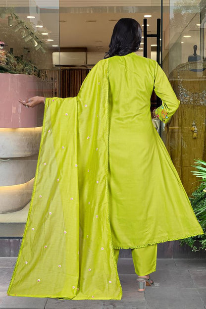 Green Color Chanderi Silk Fabric Ceremonial Readymade Kurta Set with Dupatta
