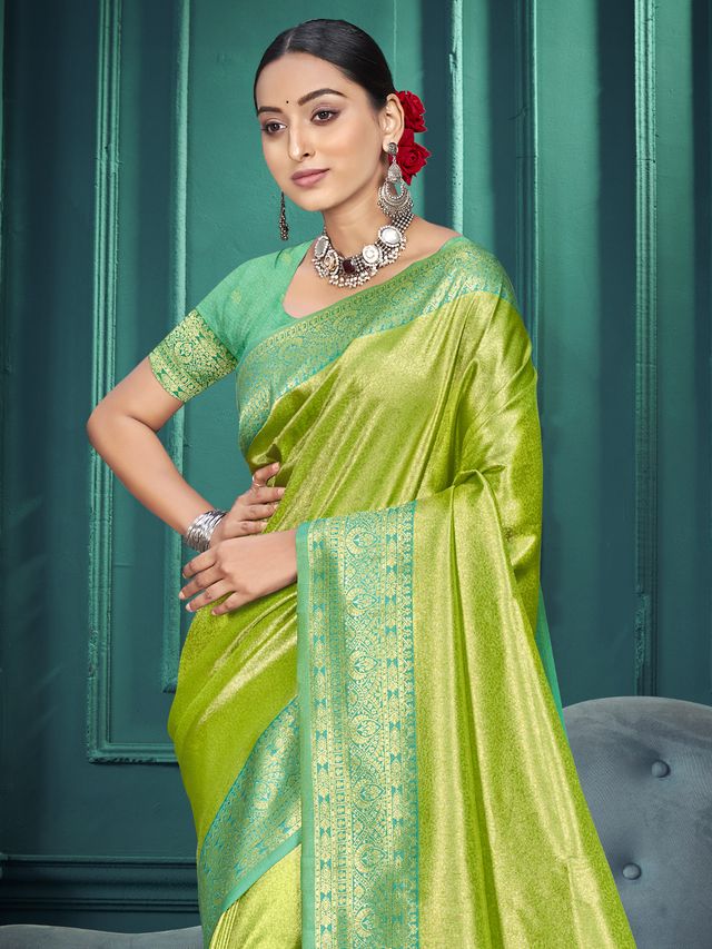 Green Color Traditional Kanjivaram Silk Saree With Beautiful Woven Designer