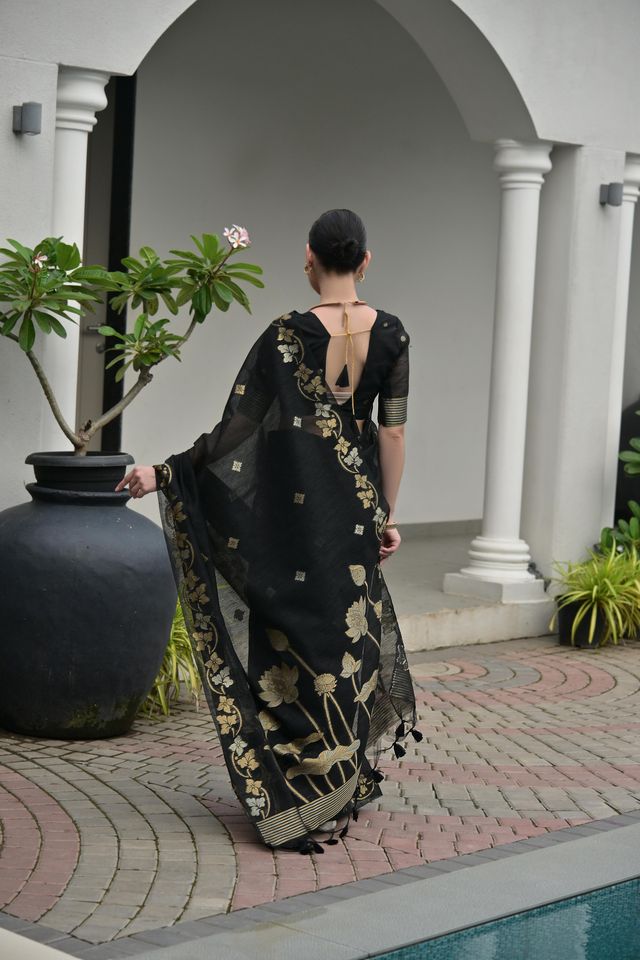 Black Color Jute Linen Silk Fabric Beautiful Graceful Saree