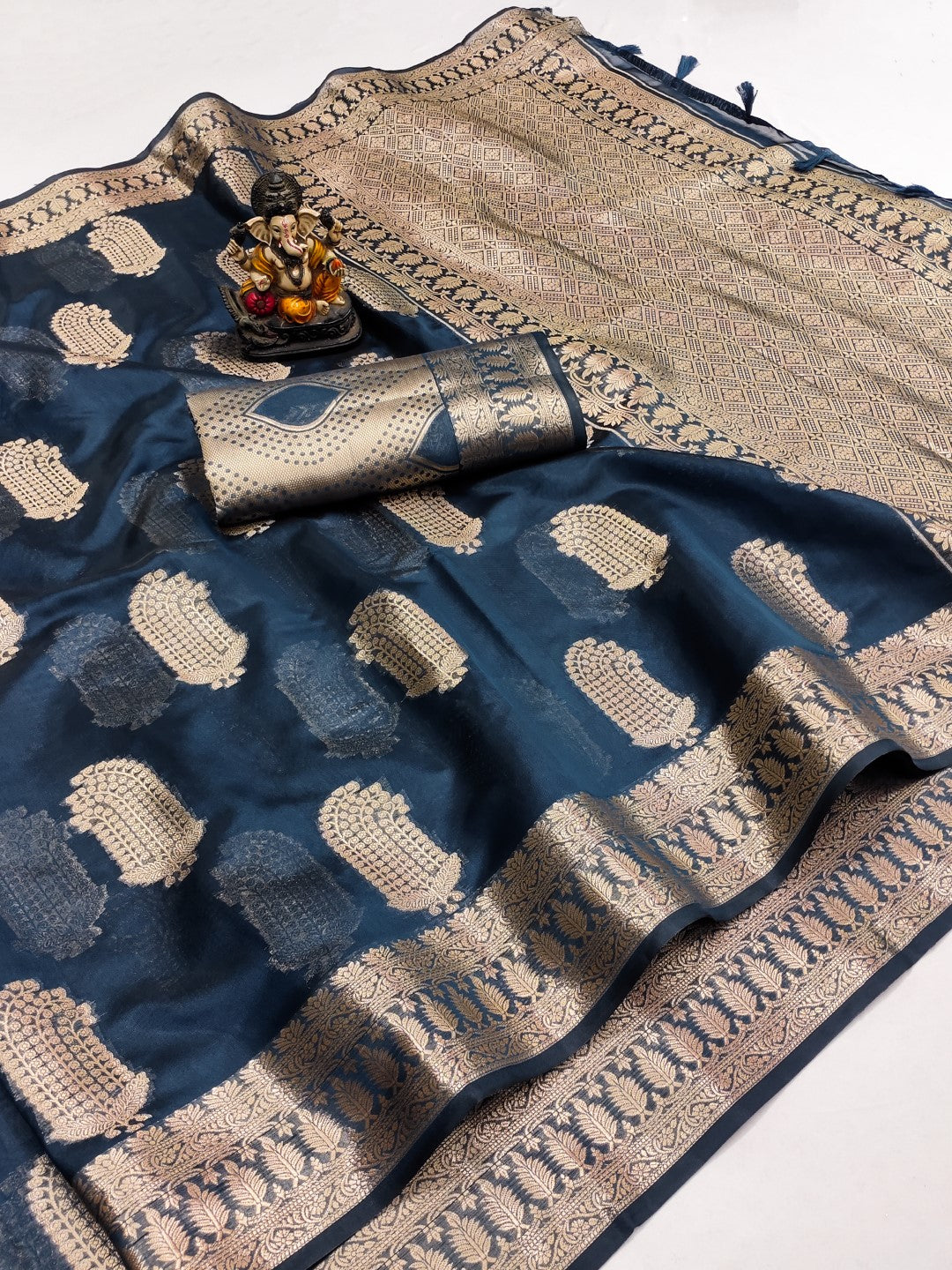 Navy Blue Weaving Soft Organza Saree With Blouse