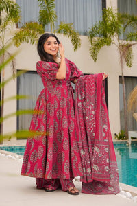 Festive gown collection Pink