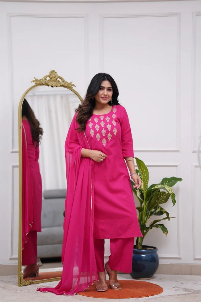 Pink Color Silk Blend Fabric Designer Partywear Salwar Kameez