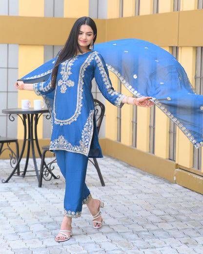 09 Heavy Chinon Suit With Sequence Embroidered Work