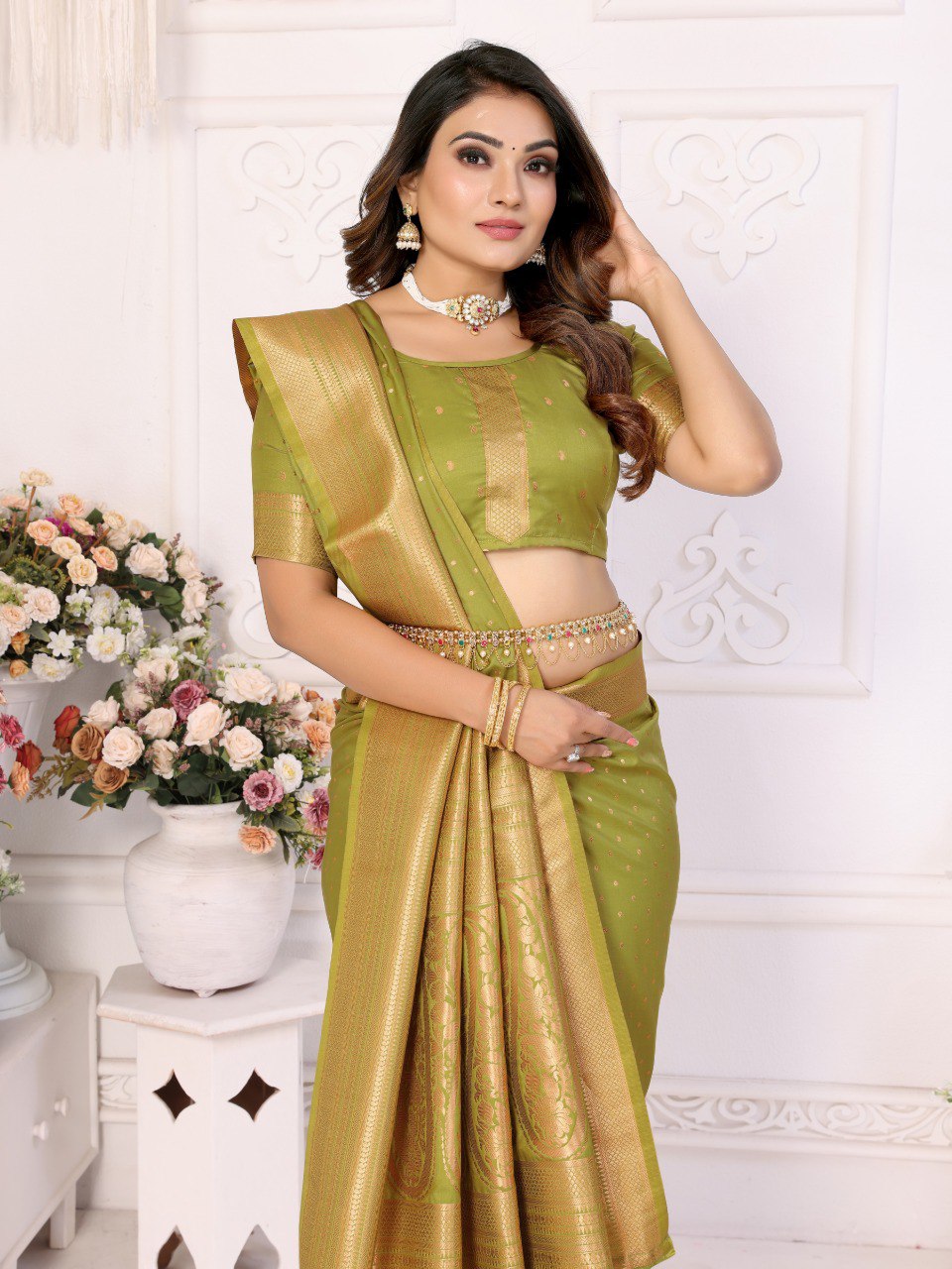 Green Silk with Zari Weaving Saree With Blouse