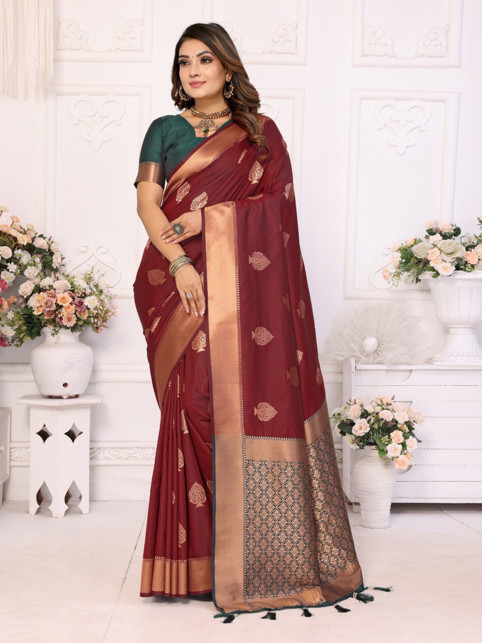 Maroon Weaving Saree With Blouse