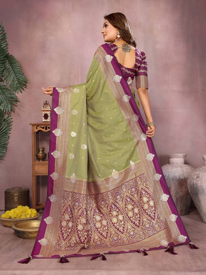 Pista Pure Handloom Kalamkari Silk With Zari Woven Design Saree With Blouse