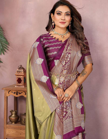 Pista Pure Handloom Kalamkari Silk With Zari Woven Design Saree With Blouse