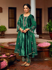 Green Color Beautiful Winters Special Velvel Salwar Kameez