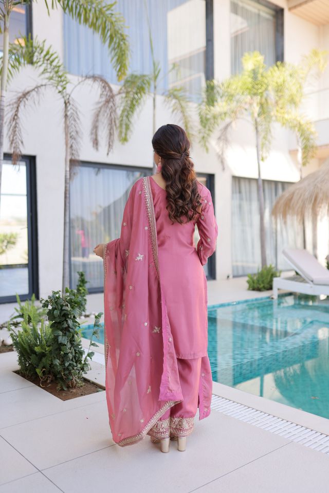 Pink Color Beautiful Ho Silk Fabric Stylish Ceremonial Attire