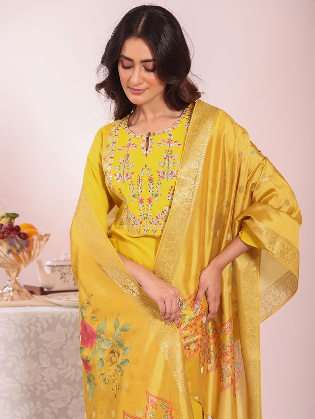 Yellow Color Poly Silk Fabric Smart Ethnic Partywear Kurta Set