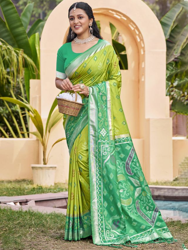 Light Green Color Pochampalli Silk Fabric Ethnic Woven Designer Partywear Saree