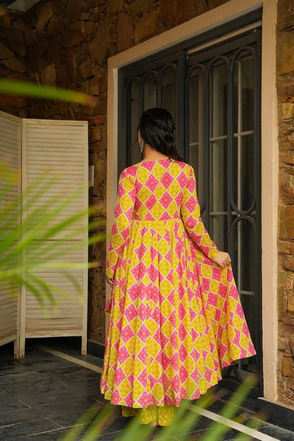 Simple Elegant Anarkali Suit for Women
