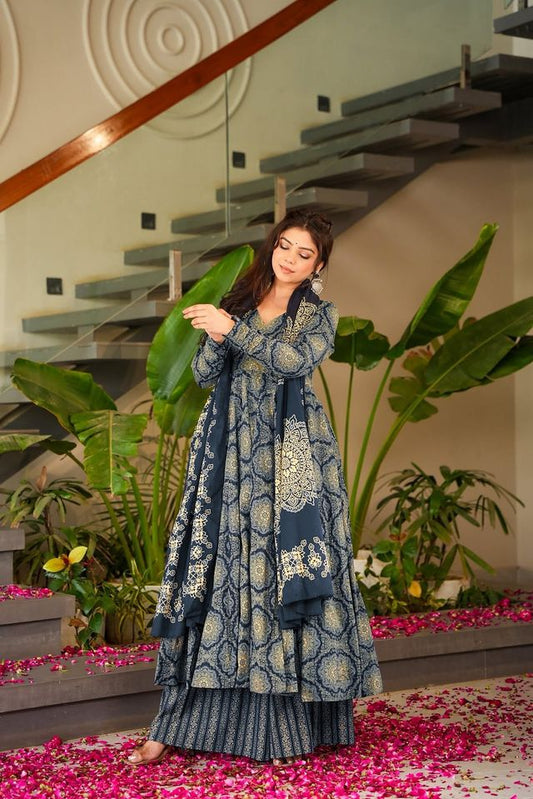 Teal Color Muslin Fabric Designer Digital Printed Palazzo Suit